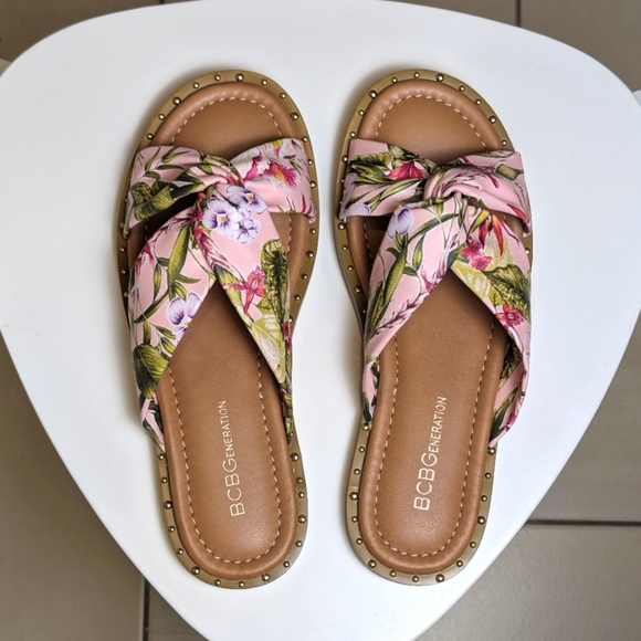 BCBGeneration Zexanna Pink Green Floral Open Toe Studded Slides Sandals Size 6.5 - Picture 6 of 7